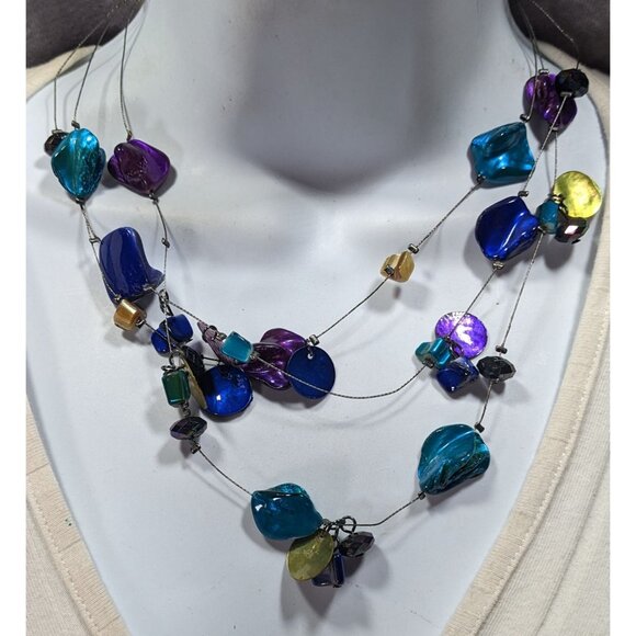 Mermaidcore Fantasy Blue And Purple Dyed Shell Layered Floating Necklace - Picture 2 of 5